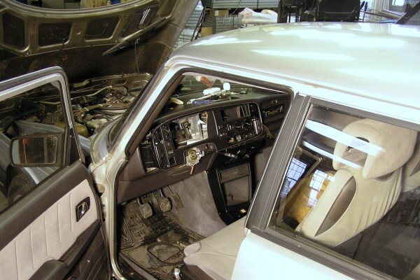 saab 900