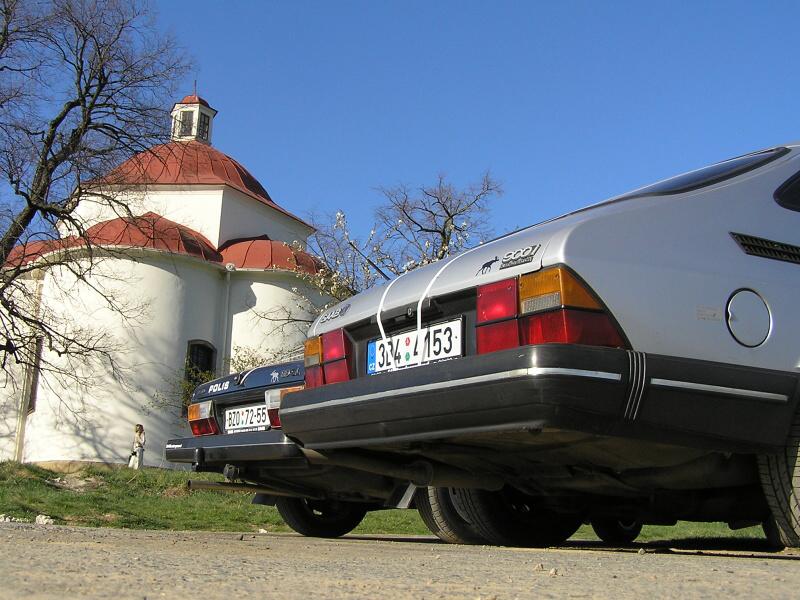 saab 900